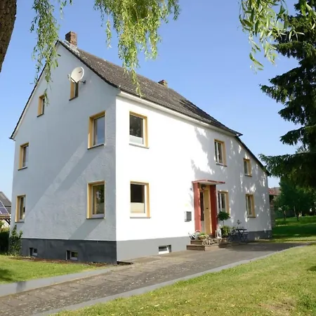 Ruhiges In Lommersdorf Mit Garten By Interhome Hébergement de vacances