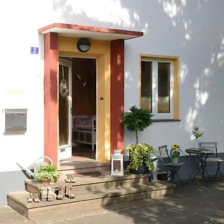 Ruhiges In Lommersdorf Mit Garten By Interhome Hébergement de vacances Blankenheim (North Rhine-Westphalia)