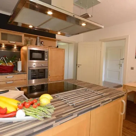 Hébergement de vacances Ruhiges In Lommersdorf Mit Garten By Interhome *