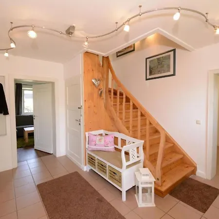 Ruhiges In Lommersdorf Mit Garten By Interhome Hébergement de vacances *