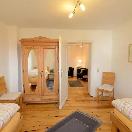 Prázdninový dům Ruhiges In Lommersdorf Mit Garten By Interhome *